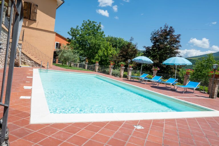 Home 141 Piscina